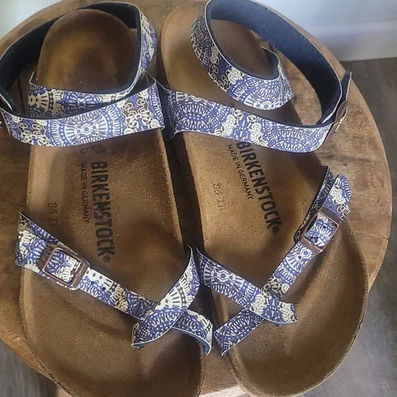 Birkenstock Mosaic Yara Sandals - Picture 2 of 5